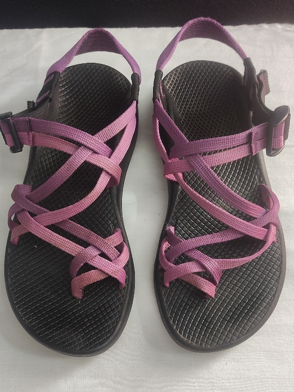 Chaco Purple Summer Minimalist Boho Chic Strappy Pink Outdoor Sandals